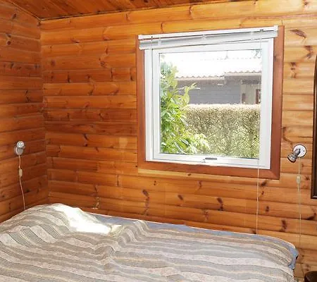 Three-bedroom Holiday In Bjert 4 * Sønder Bjert